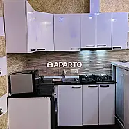 80 ლარი ღამე, ბინა დღიურად