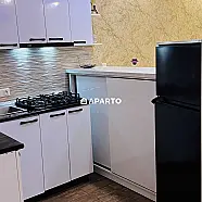 80 ლარი ღამე, ბინა დღიურად