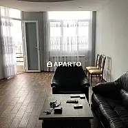 120 ლარი ღამე, ბინა დღიურად