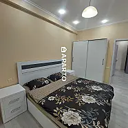 90 ლარი ღამე, ბინა დღიურად