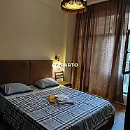 1 ლარი ღამე, ბინა დღიურად