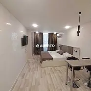 120 ლარი ღამე, ბინა დღიურად