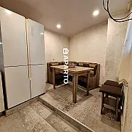 180 ლარი ღამე, ბინა დღიურად