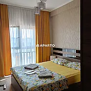 80 ლარი ღამე, ბინა დღიურად