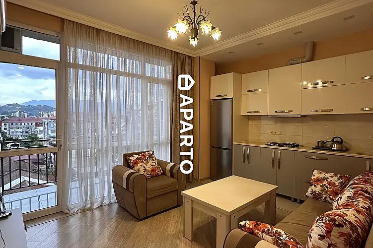 120 ლარი ღამე, ბინა დღიურად