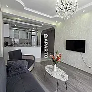 80 ლარი ღამე, ბინა დღიურად