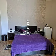 80 ლარი ღამე, ბინა დღიურად