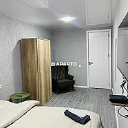 80 ლარი ღამე, ბინა დღიურად