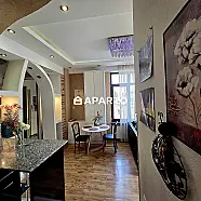 120 ლარი ღამე, ბინა დღიურად
