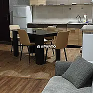 50 ლარი ღამე, ბინა დღიურად