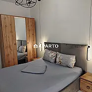 30 ლარი ღამე, ბინა დღიურად