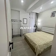 200 ლარი ღამე, ბინა დღიურად