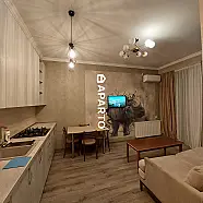 90 ლარი ღამე, ბინა დღიურად