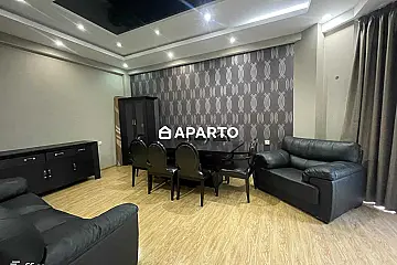 100 ლარი ღამე, ბინა დღიურად