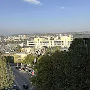 210 ლარი ღამე, ბინა დღიურად
