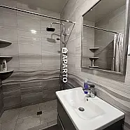 80 ლარი ღამე, ბინა დღიურად