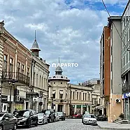 80 ლარი ღამე, ბინა დღიურად