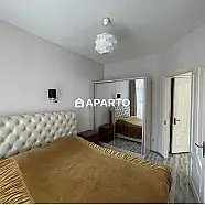80 ლარი ღამე, ბინა დღიურად
