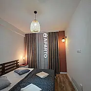 80 ლარი ღამე, ბინა დღიურად