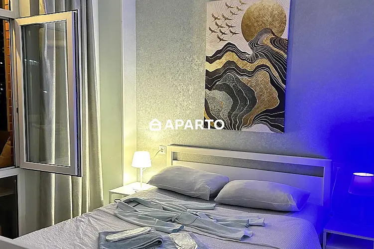 80 ლარი ღამე, ბინა დღიურად