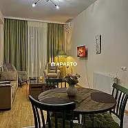 80 ლარი ღამე, ბინა დღიურად