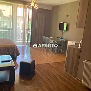 180 ლარი ღამე, ბინა დღიურად