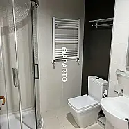 180 ლარი ღამე, ბინა დღიურად