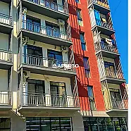 70 ლარი ღამე, ბინა დღიურად