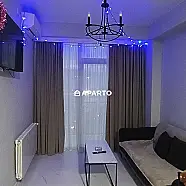 30 ლარი ღამე, ბინა დღიურად