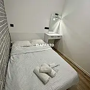 10 ლარი ღამე, ბინა დღიურად