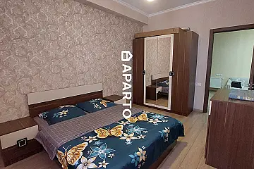 120 ლარი ღამე, ბინა დღიურად