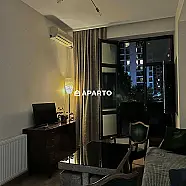 1 ლარი ღამე, ბინა დღიურად