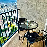 70 ლარი ღამე, ბინა დღიურად