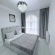 50 ლარი ღამე, ბინა დღიურად