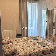 90 ლარი ღამე, ბინა დღიურად