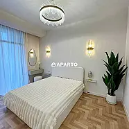 50 ლარი ღამე, ბინა დღიურად