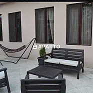 50 ლარი ღამე, ბინა დღიურად