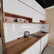 60 ლარი ღამე, ბინა დღიურად