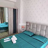 80 ლარი ღამე, ბინა დღიურად