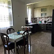 200 ლარი ღამე, ბინა დღიურად