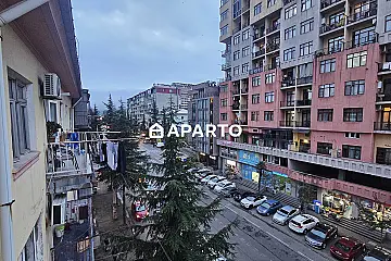 120 ლარი ღამე, ბინა დღიურად