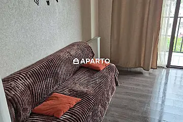 80 ლარი ღამე, ბინა დღიურად