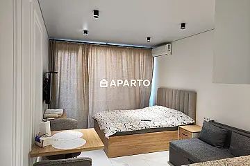 120 ლარი ღამე, ბინა დღიურად