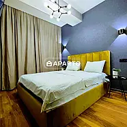 100 ლარი ღამე, ბინა დღიურად