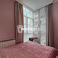 130 ლარი ღამე, ბინა დღიურად