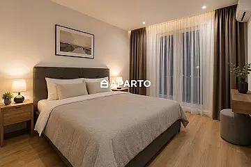 50 ლარი ღამე, ბინა დღიურად