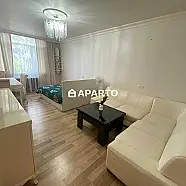 130 ლარი ღამე, ბინა დღიურად