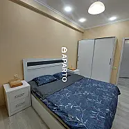90 ლარი ღამე, ბინა დღიურად