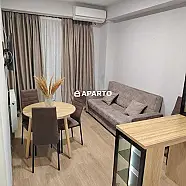 50 ლარი ღამე, ბინა დღიურად