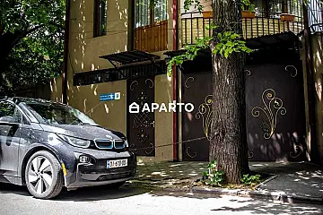 1800 ლარი ღამე, ბინა დღიურად